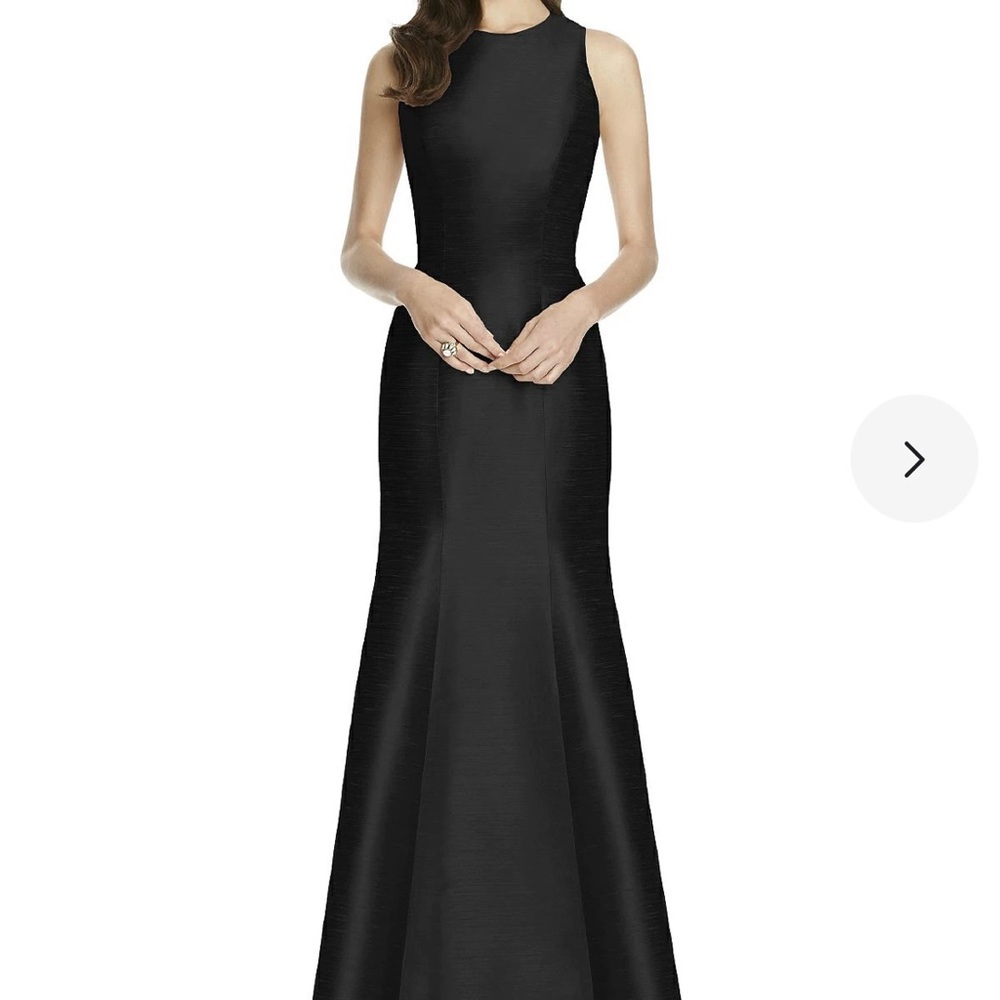 Alfred Sung Trumpet Gown